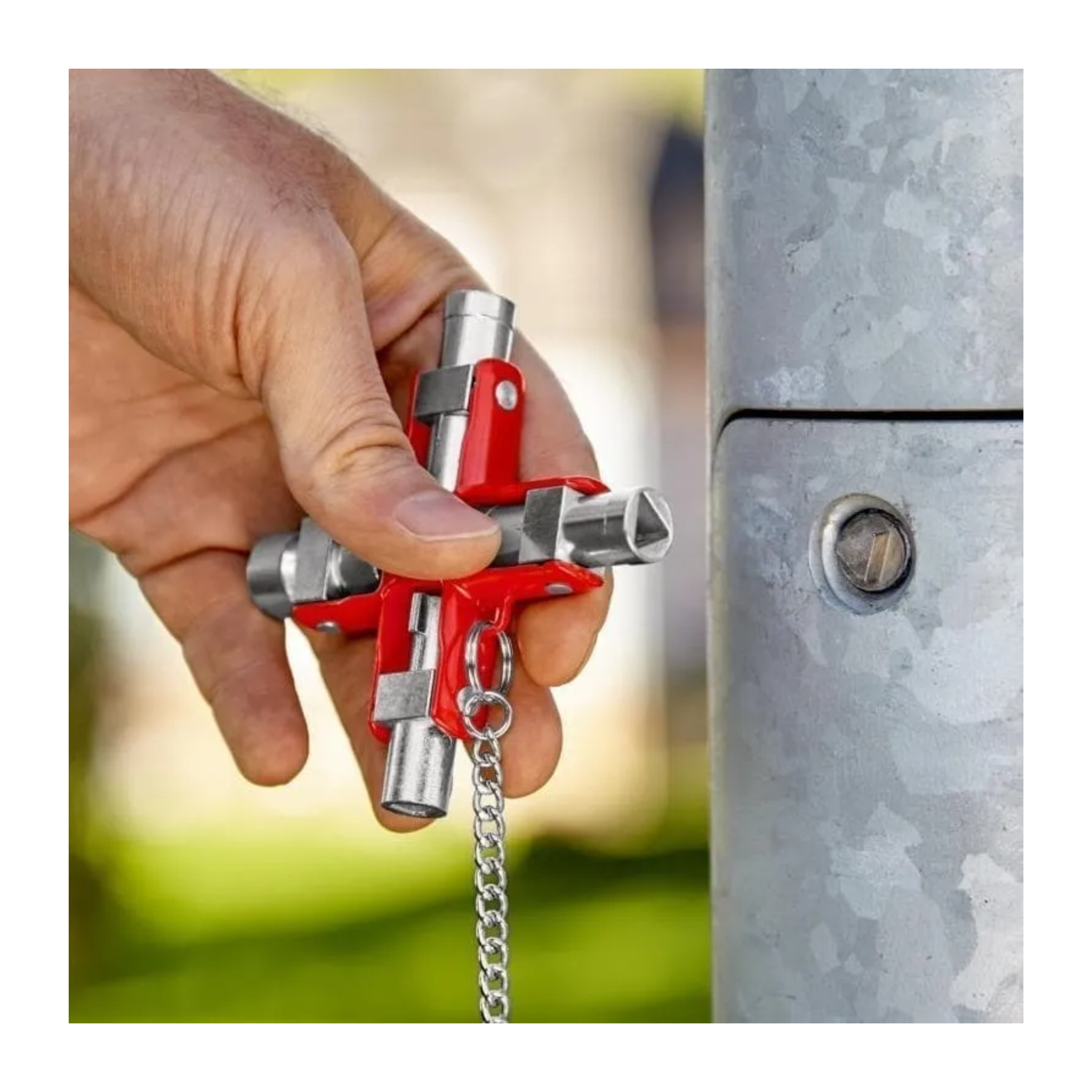 LLAVE PARA ARMARIO UNIVERSAL (001106)