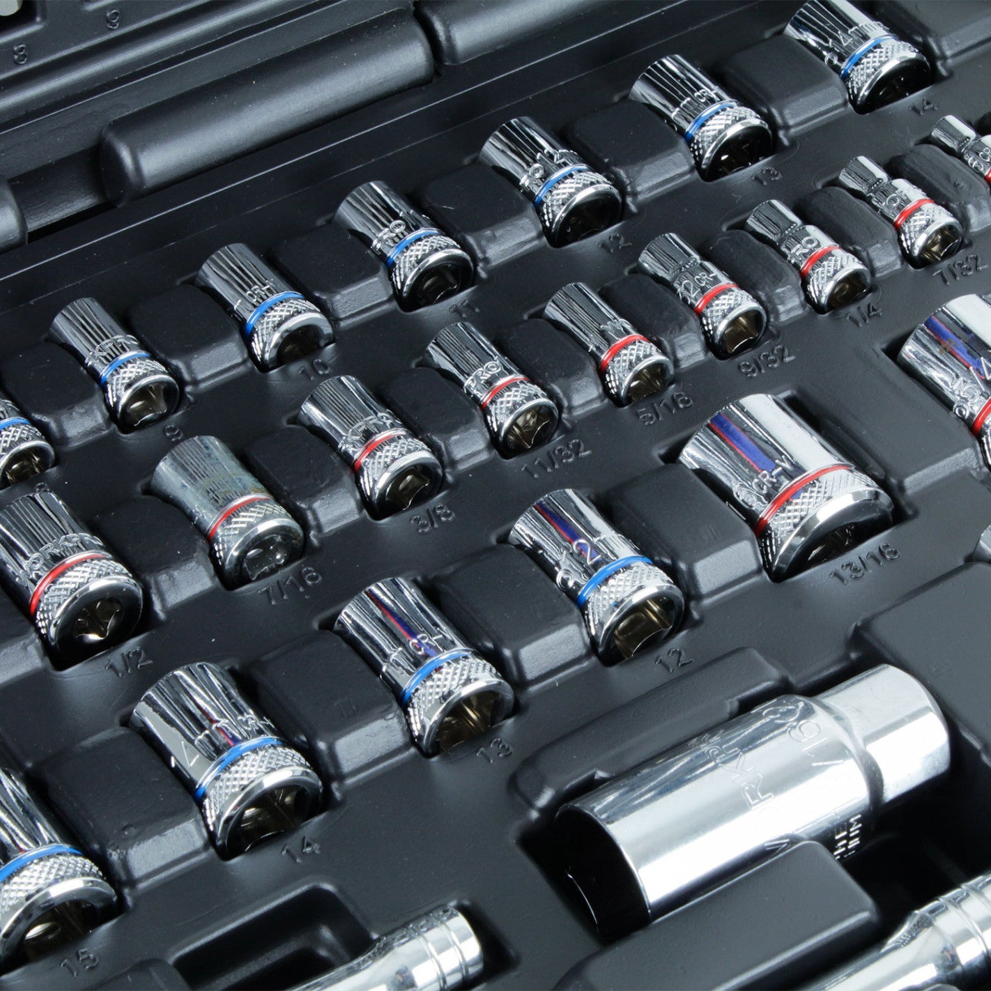 JUEGO DADOS COMBINADOS 1/4 3/8 145 PIEZAS